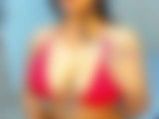 MIA's Live Sex Cam Show