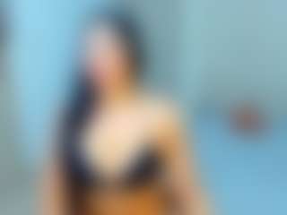 MIA's Live Sex Cam Show