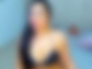 MIA's Live Sex Cam Show