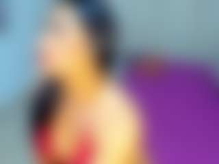MIA's Live Sex Cam Show