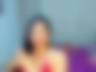 MIA's Live Sex Cam Show