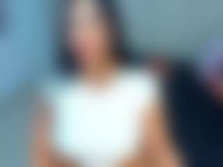 MIA's Live Sex Cam Show