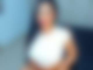 MIA's Live Sex Cam Show