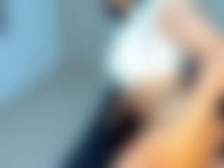 MIA's Live Sex Cam Show