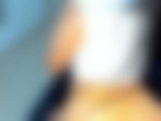 MIA's Live Sex Cam Show