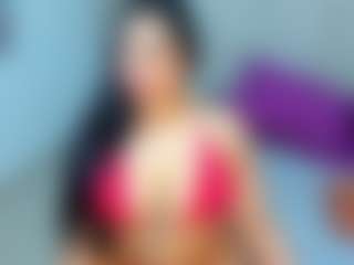 MIA's Live Sex Cam Show