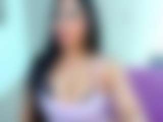 MIA's Live Sex Cam Show