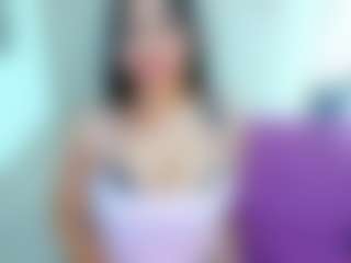 MIA's Live Sex Cam Show