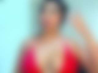 MIA's Live Sex Cam Show