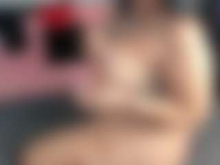 Live cam show with merida-blue - Toys Young Adult on AdultVida.com