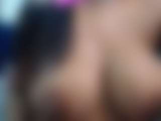 Live cam show with anyelaxx - Smoking on Camsoda