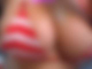 Live cam show with anyelaxx - Spank Black on sexylive.show