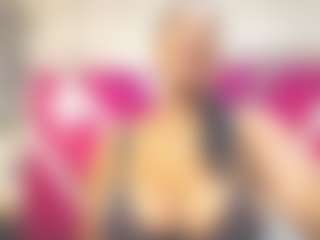 Live cam show with anyelaxx - Ebony on Milfs Live | colombia