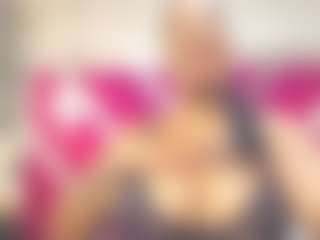 Live cam show with anyelaxx - Ebony on camwithhim.com | colombia