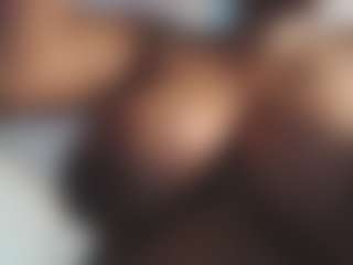 Live cam show with anyelaxx - Ebony Blowjob on EXY