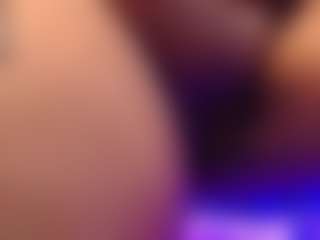 anyelaxx's Live Sex Cam Show