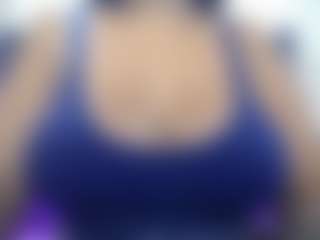 Live cam show with anyelaxx - Smoking on slutload