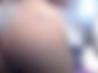 Live cam show with anyelaxx - Smoking on sexylive.show
