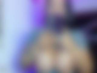 harmony-big-breasts MILF webcam performer live streaming