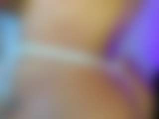 harmony-big-breasts's Live Sex Cam Show