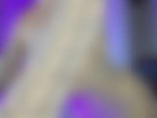 harmony-big-breasts MILF webcam performer live streaming