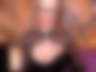 Annabelle English's Live Sex Cam Show