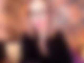 Annabelle English's Live Sex Cam Show