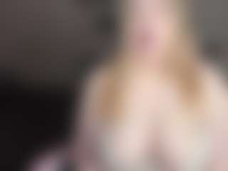 annabigass's Live Sex Cam Show