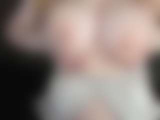 Live cam show with annabigass - Flashing on fapnchat