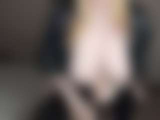 annabigass's Live Sex Cam Show