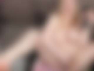 annabigass's Live Sex Cam Show