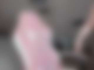 annabigass's Live Sex Cam Show