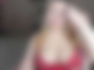 Live cam show with annabigass - Red Hair on AdultVida.com