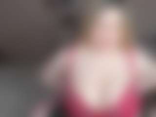 annabigass's Live Sex Cam Show