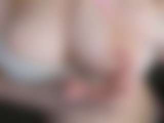 Live cam show with annabigass - Big Tits on CamClone