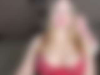 Live cam show with annabigass - Green Eyes on Camsoda