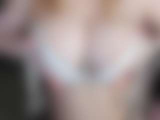 annabigass's Live Sex Cam Show