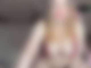 annabigass's Live Sex Cam Show