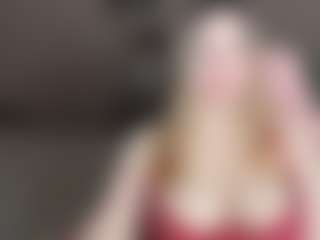 annabigass's Live Sex Cam Show