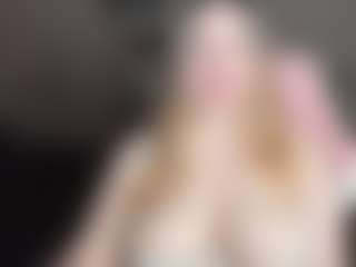 Live cam show with annabigass - Chubby on Camsoda