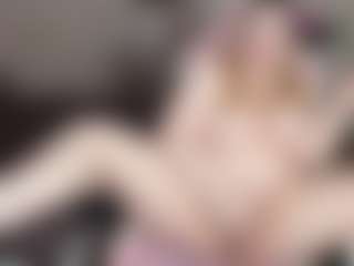annabigass's Live Sex Cam Show