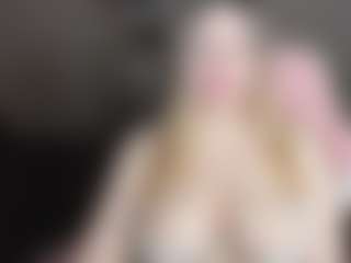 annabigass's Live Sex Cam Show