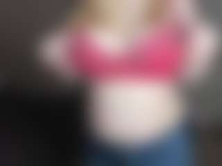Live cam show with annabigass - Red Hair Shaved Pussy on CSO-WL