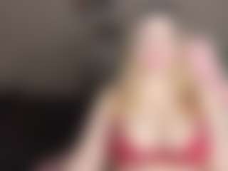 Live cam show with annabigass - Bedroom on dasdasdadada.com
