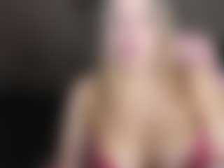 annabigass's Live Sex Cam Show
