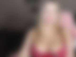 Live cam show with annabigass - Green Eyes on xplaylive.com