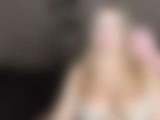 annabigass's Live Sex Cam Show