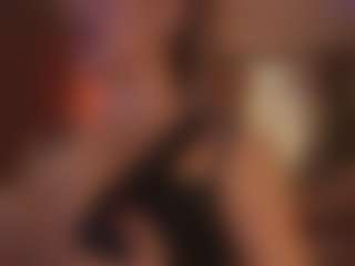 Live cam show with Annie Connors - Crazy on Camsoda
