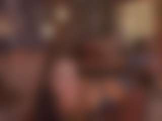 Live cam show with Annie Connors - Full Nudity on live18s.com