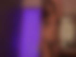 Annie Connors's Live Sex Cam Show
